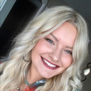 Meet your Posher, Ashlynn